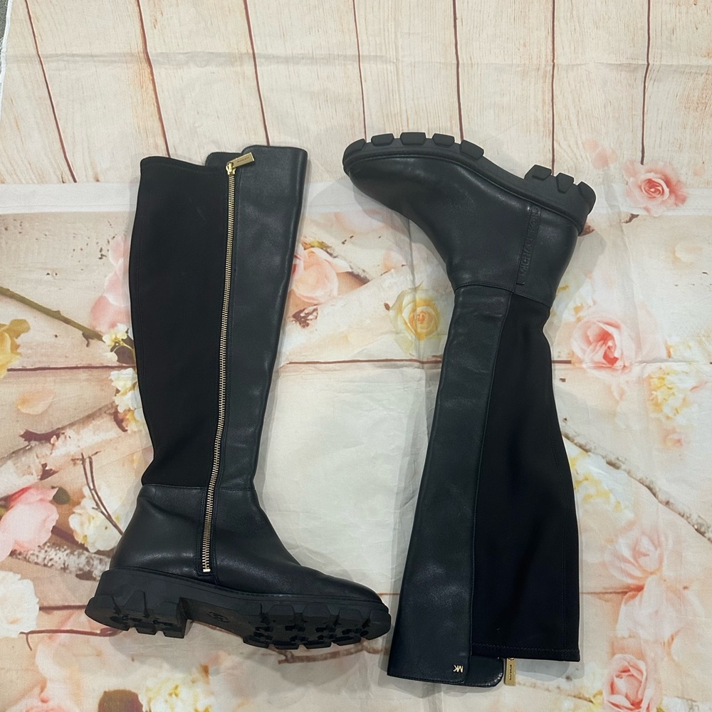 Michael Kors Boots Size 7